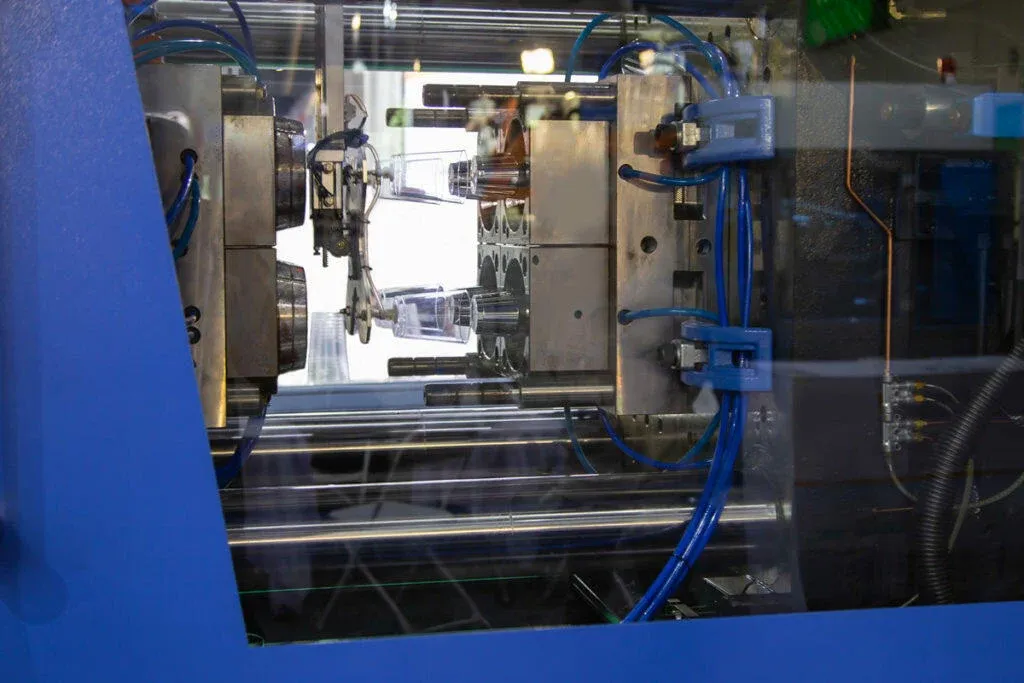 Plastic-Injection-Molding-Service